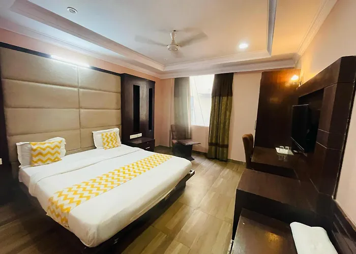 Hotel Imperial Inn - Nehru Place